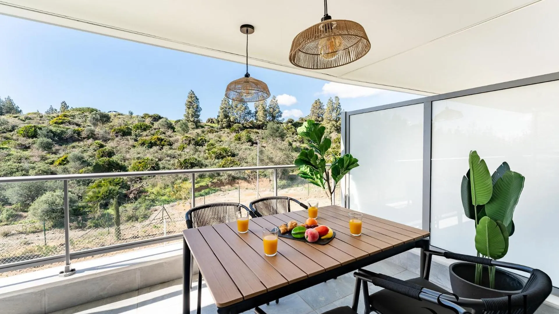 Luxury 2 Bedroom Apartment, Pools, Sauna, Gym & More MIJAS COSTA 0*,