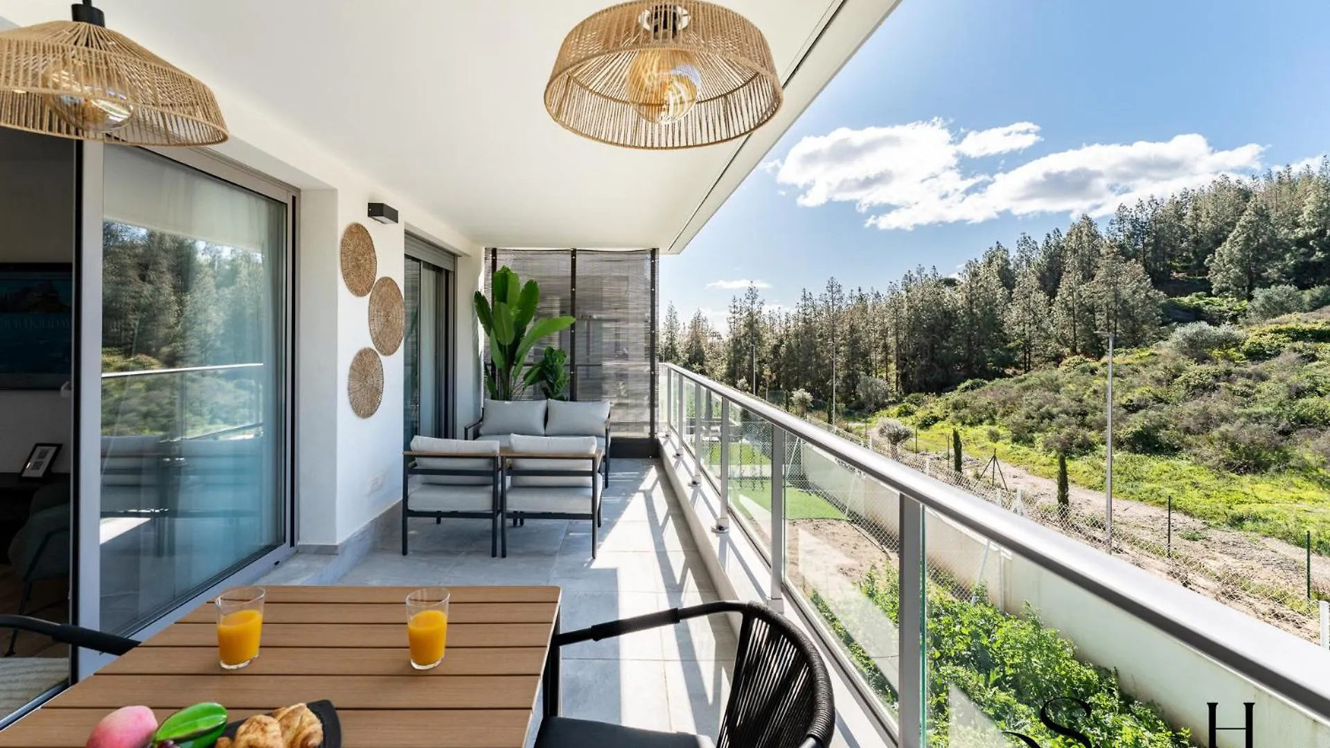 Luxury 2 Bedroom Apartment, Pools, Sauna, Gym & More MIJAS COSTA Apartment